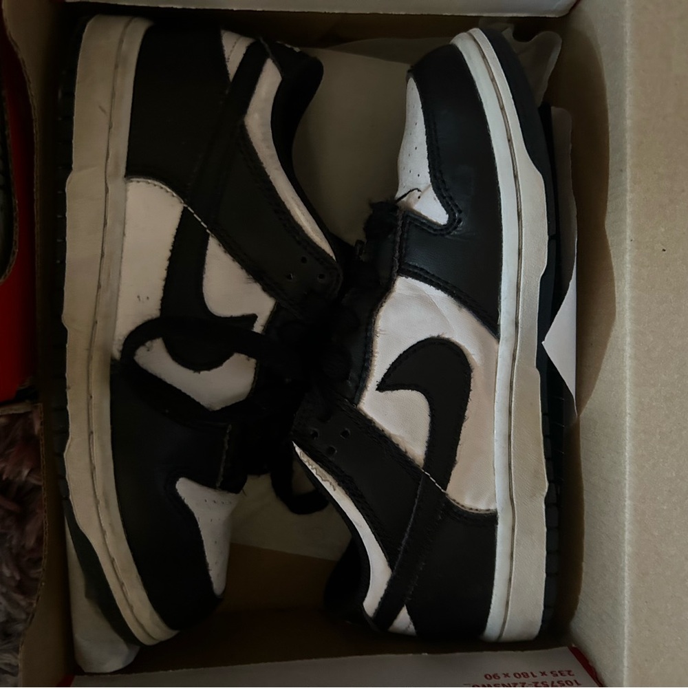 DUNK SALE - Picture 3 of 4